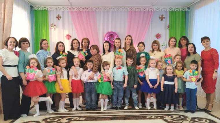 Здесь мы живём, учимся, взрослеем